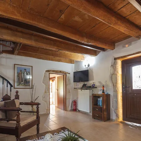 Villa Satra *