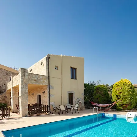 Villa Satra Elefterna