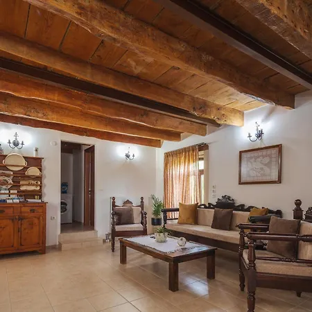 Villa Satra